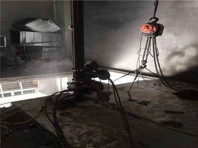 吴忠市永昌汇金时代扶梯改造楼板切割拆除 吴忠市永昌汇金时代扶梯改造楼板切割拆除