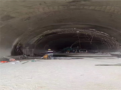 高速公路涵洞墙壁切割拆除2